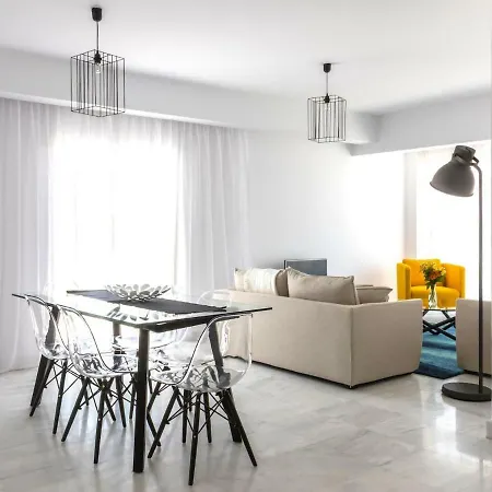 3 Bdr Penthouse דירה פאפוס